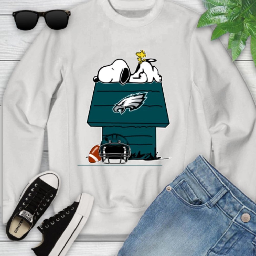 Philadelphia Eagles Nfl Football Snoopy Woodstock The Peanuts Movie Sweatshirt